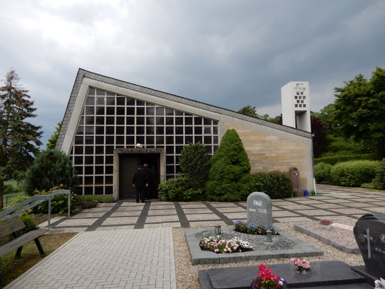 2019-borken-kleinenglis-beerdigung-750