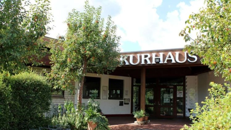 2022-bad-zwesten-kurhaus-750